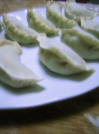 Dumplings Stuffed with Chives and Egg