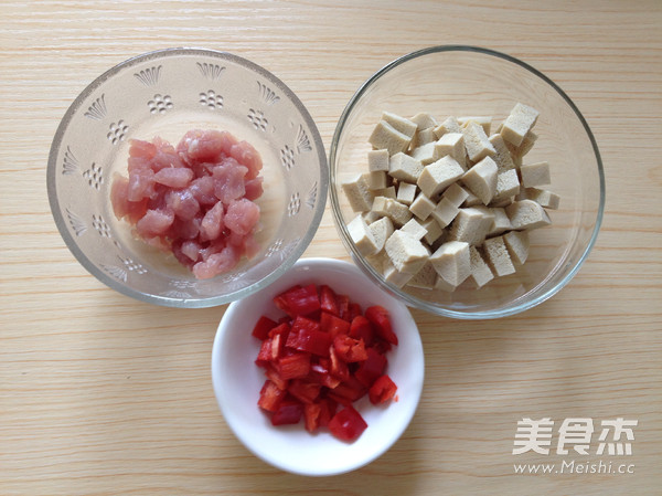 Stir-fried Diced Beans with Edamame and Rice recipe