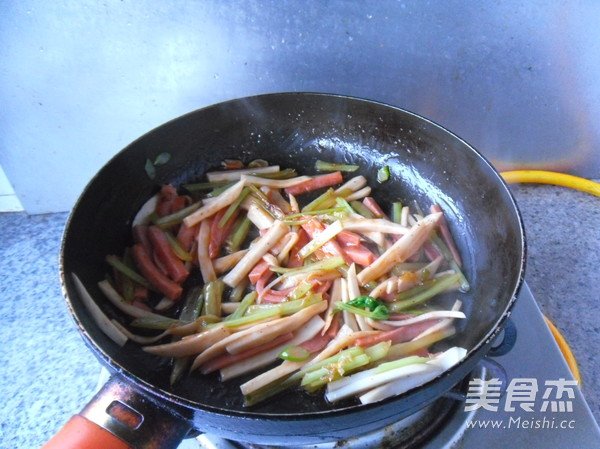 Mushroom Udon Noodles recipe