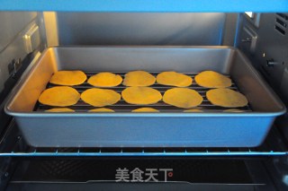 #the 4th Baking Contest and is Love to Eat Festival# The Sweet Roasted Sweet Potato Chips that Never Get Tired of Eating recipe