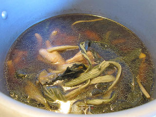 Chicken Feet Claypot Dried Cabbage Soup recipe