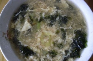 Seaweed and Egg Soup