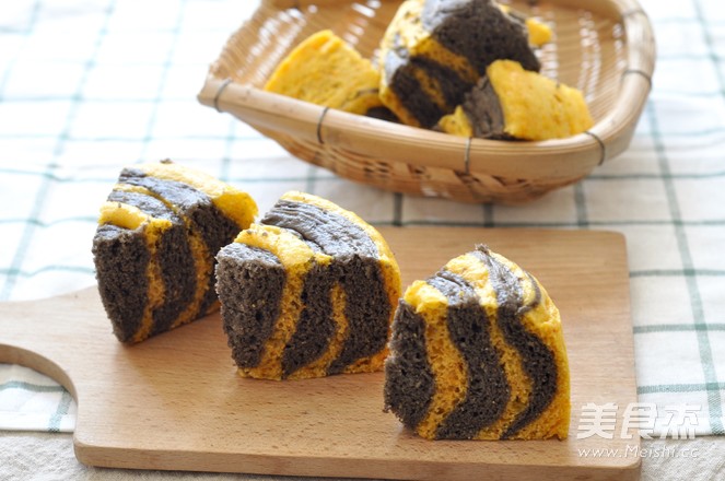 Pumpkin Black Sesame Hair Cake Video recipe