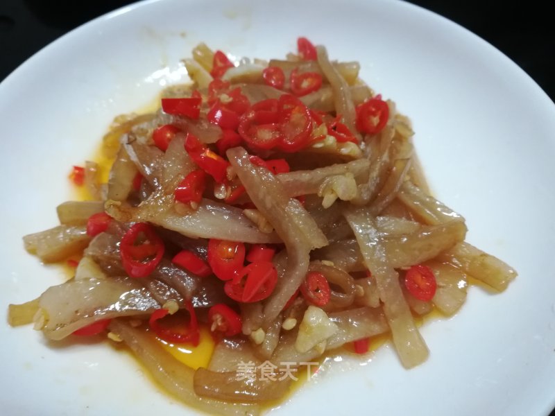 Stir-fried Pork Skin with Red Pepper recipe
