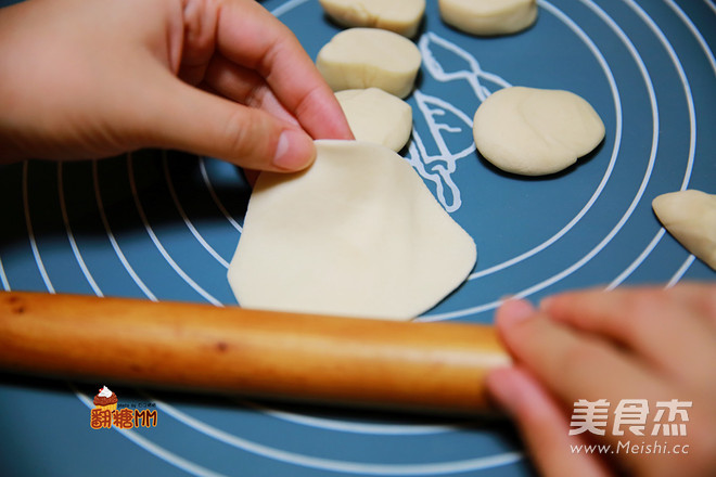 Fried Dumplings with Ice Flower recipe