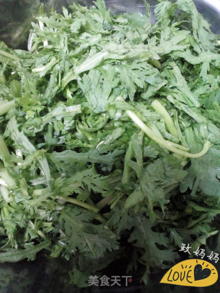 Garlic Chrysanthemum recipe