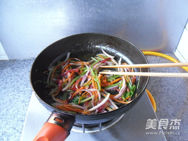 Fried Noodles with Sausage recipe