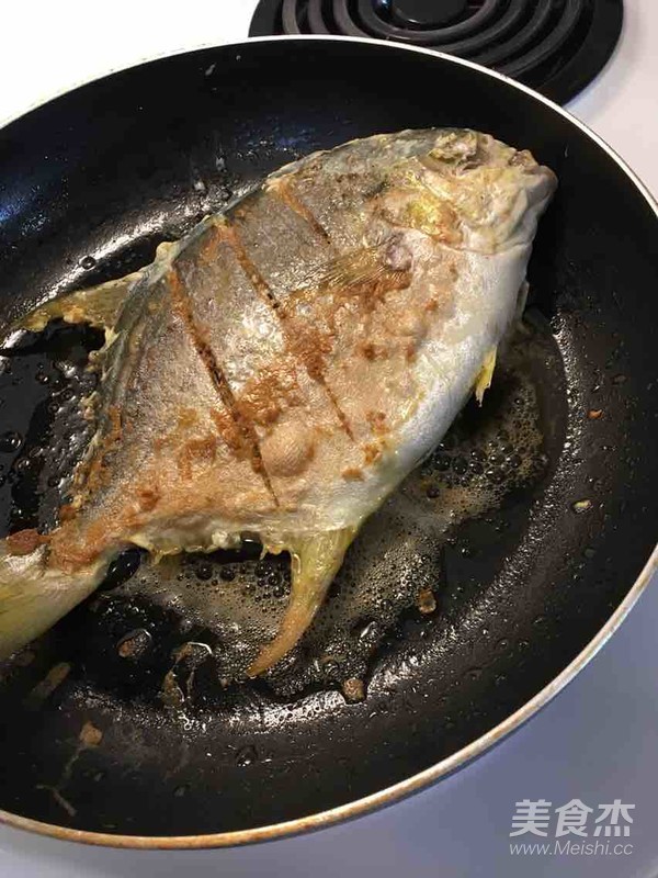 Braised Deep Sea Golden Fish recipe