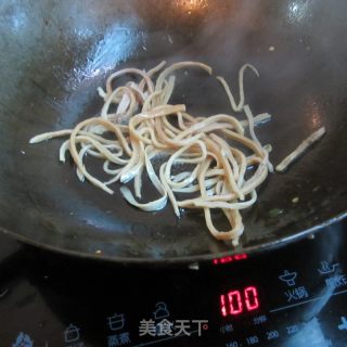 Green Pepper Squid Shredded Radish recipe