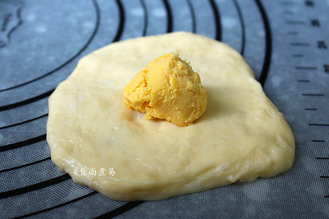 Soft Egg Yolk Small Meal Bag recipe