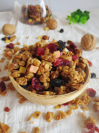 Granola Fruit Cereal