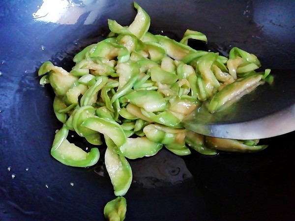 Stir-fried Eggplant with Chopped Pepper recipe