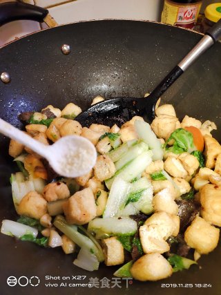 Stir-fried Tofu with Cabbage Root recipe