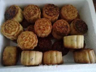 Five Kernel Moon Cakes recipe