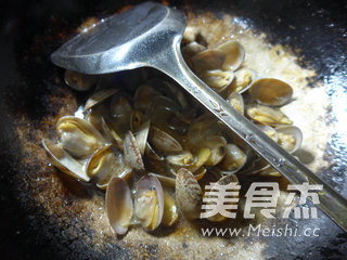 Stir-fried Clams recipe