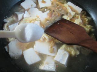 Tofu Soup with Mustard and Egg recipe