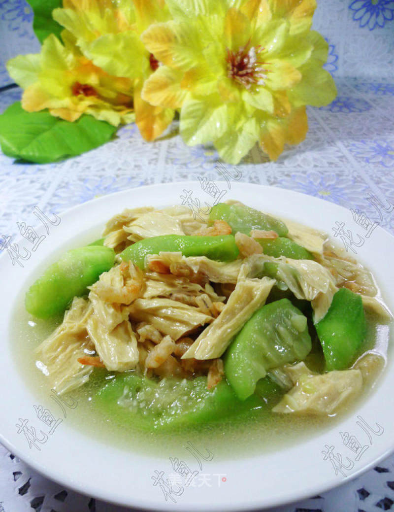 Stir-fried Loofah with Yuba recipe