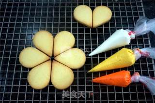 Little Yellow Man Icing Biscuits recipe