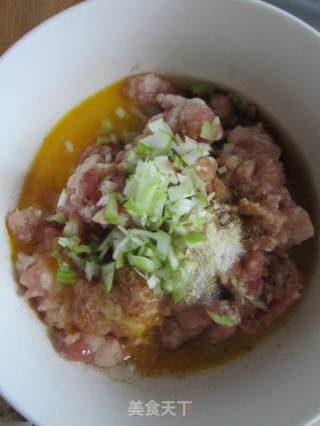 Sweet and Sour, Good Taste-sweet and Sour Balls recipe