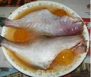 Steamed Rubber Fish with Salted Duck Egg recipe