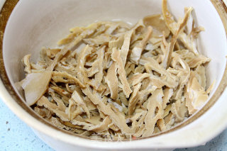 [oil-free Healthy Version of Braised Pork with Dried Bamboo Shoots]: Firecrackers to Welcome The Spring Festival and New Year recipe