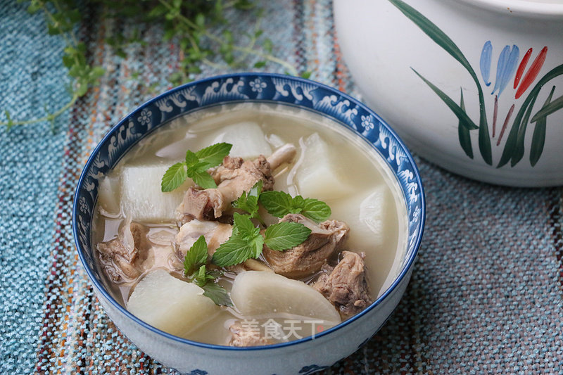 Sour Radish Lao Duck Soup recipe