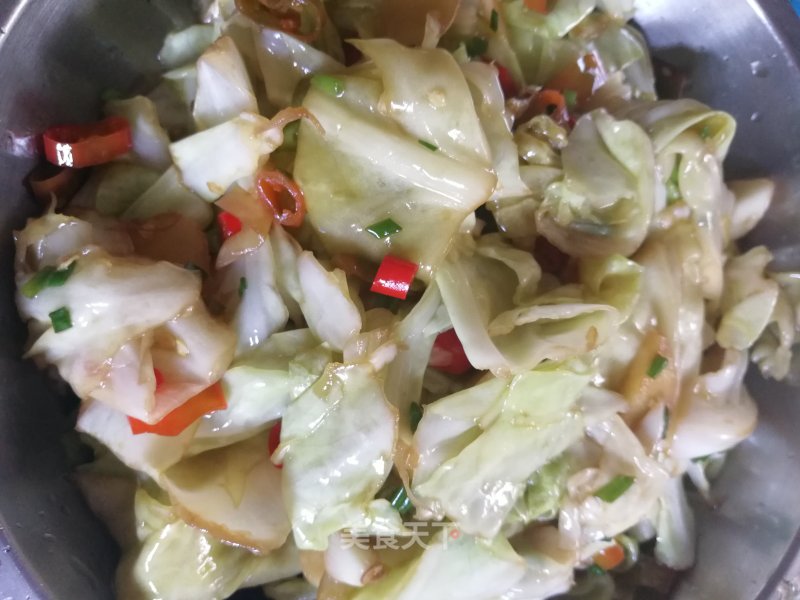 Sour and Spicy Cabbage recipe