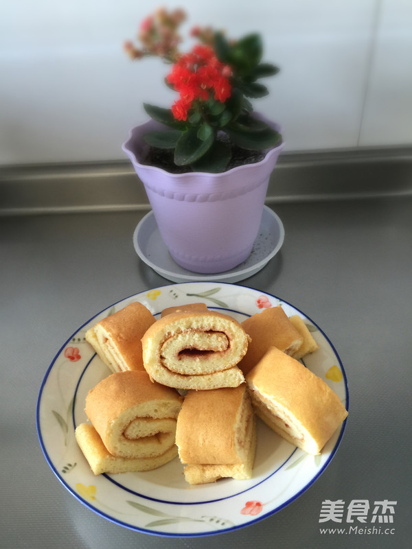 Jam Cake Roll recipe