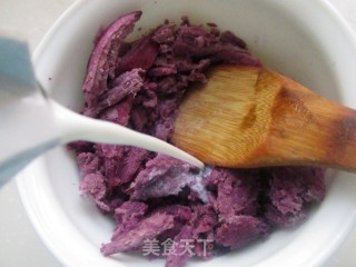 Colorful Purple Sweet Potato Snowy Mooncake recipe