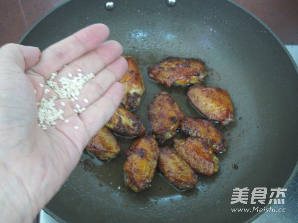 Crispy Chicken Wings with Black Pepper recipe