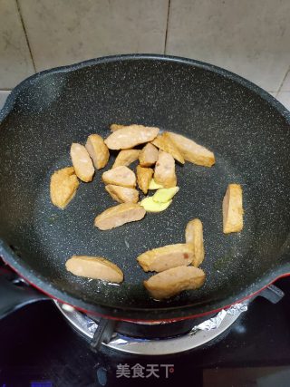 Fish Tofu and White Radish in Clay Pot recipe