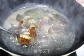 Steamed Taro with Cured Pig Face recipe