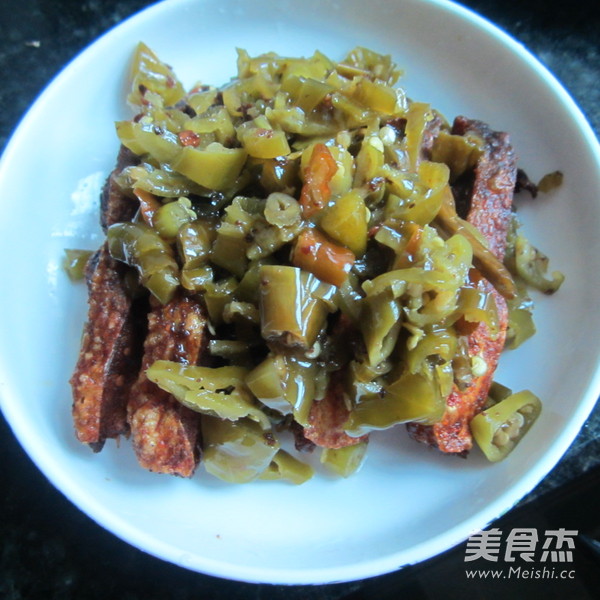 Steamed Cured Fish with Sour Chili recipe