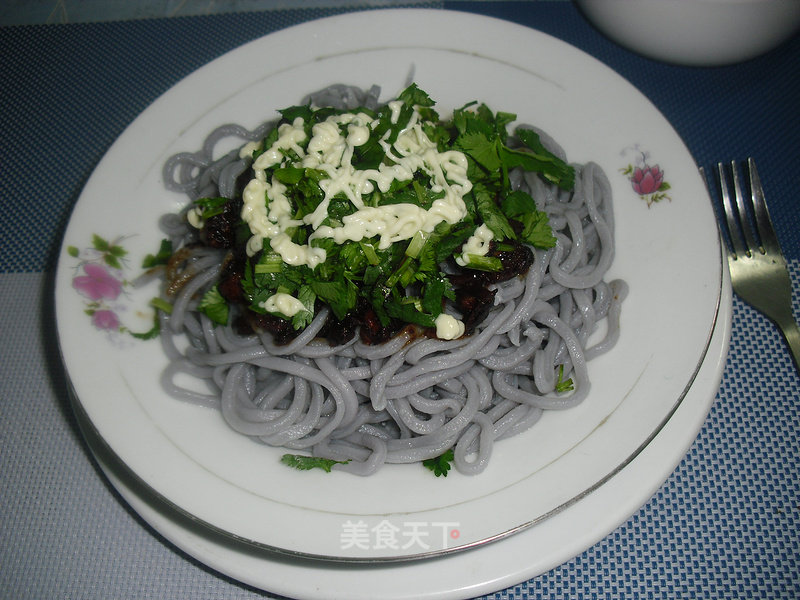 Salad Noodles with Meat Sauce recipe