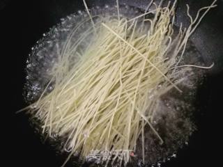 Stir-fried Noodles with Cabbage recipe