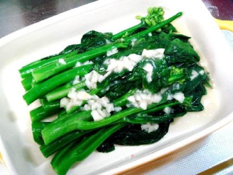 Stir-fried Kale with Garlic recipe