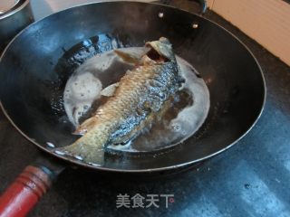 Braised Carp in New Year's Eve ----- Ninth Course recipe