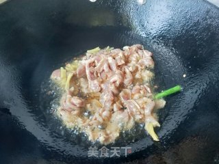 Stir-fried Pork with Head Vegetables recipe