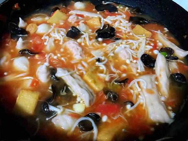 Tomato Enoki Mushroom Meatball Soup recipe