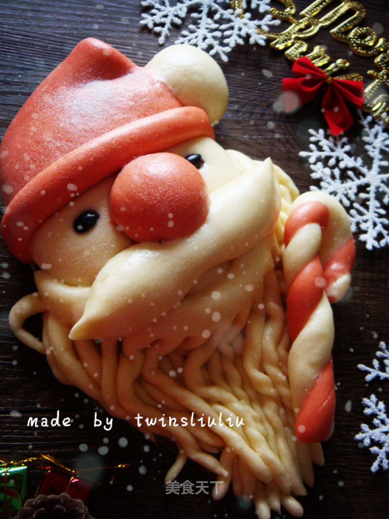 Red Yeast Rice Santa's Pattern Pasta recipe