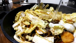 Ignition! Diy Northeast Flavor~ Hot! Hot! Fresh! Fragrant! Stewed Cabbage Vermicelli ~ Zhuang Qingshan recipe