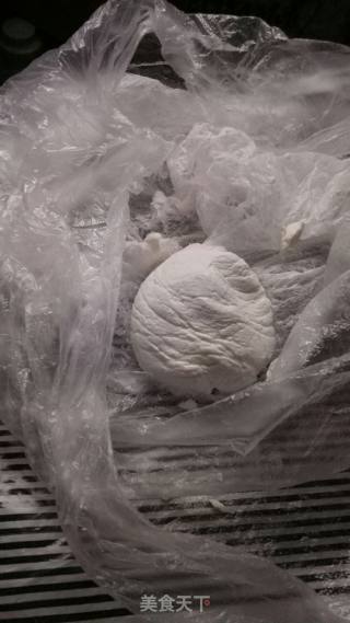 Sesame Balls with Red Bean Stuffing recipe