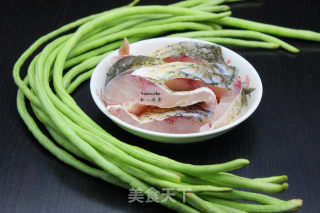 Braised Fish with Beans recipe