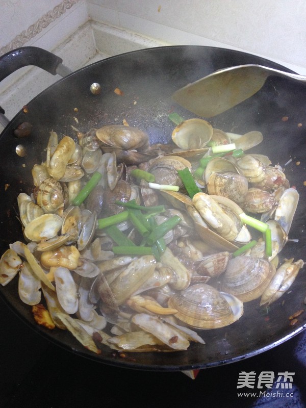 Spicy Fried Small Seafood recipe