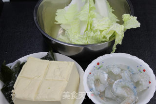 Shrimp, Cabbage, Tofu and Seaweed Soup recipe