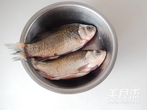 Mushroom Tofu Fish Soup recipe