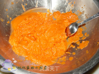 Carrot Braid Buns recipe
