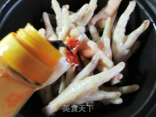 Shrimp Lao Tofu and Chicken Feet Claypot recipe