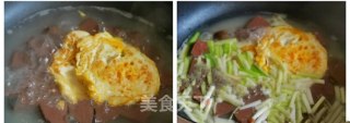 Poached Egg, Duck Blood and Leek Soup recipe