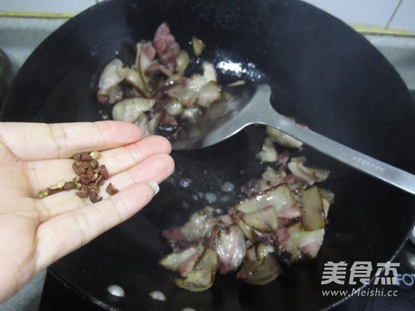 Scallion Pork Head Meat recipe